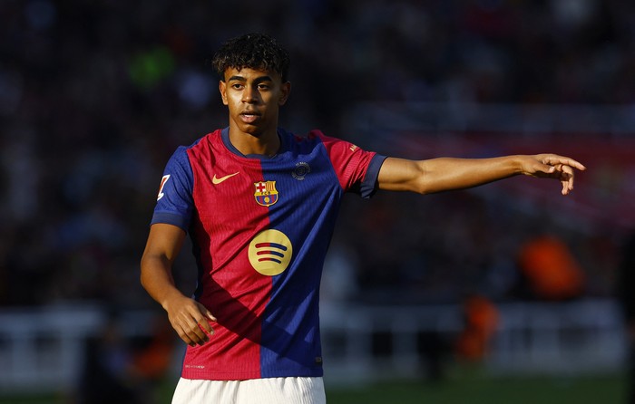 [Permintaan Lamine Yamal ke Barca, Mengapa Bukan Tentang Uang? ]