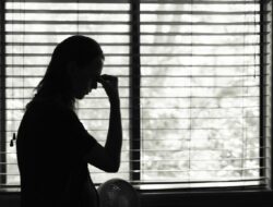 Wanita Bekasi Jadi Korban Tindak Kekerasan: Mantan Pacar Ancam Dimutilasi!