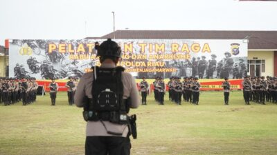 “Di Tutup Pelatihan, Wakapolda Riau Perkuat Tim Raga: 24 Jam Tanpa Ampun bagi Premanisme!”