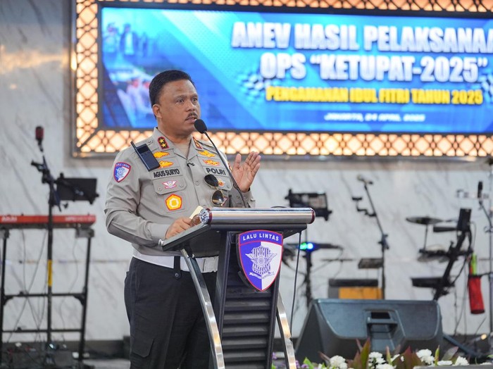 [1 Juni 2025, Kakorlantas Luncurkan Sosialisasi Over Dimensi Over Load!]