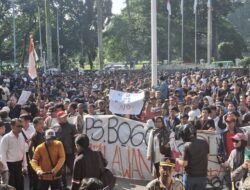 Pedagang Long March ke Balai Kota Bogor, Demo keras Soal Revitalisasi Pasar