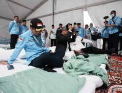 Persiapan Wukuf Jadi Perhatian, Menag Cek Kasur Jemaah Haji di Tenda Arafah