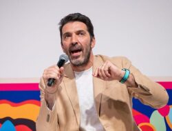 Buffon Komentari: Kenapa Acerbi Menolak Panggilan Italia?