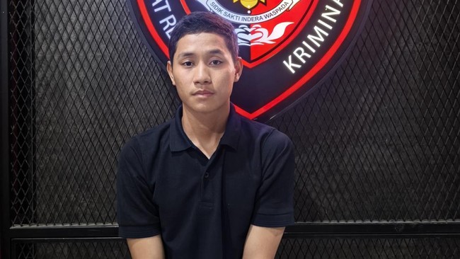 **Pembunuhan Bos Sembako di Bekasi** Duit Puluhan Juta Hilang Misteri