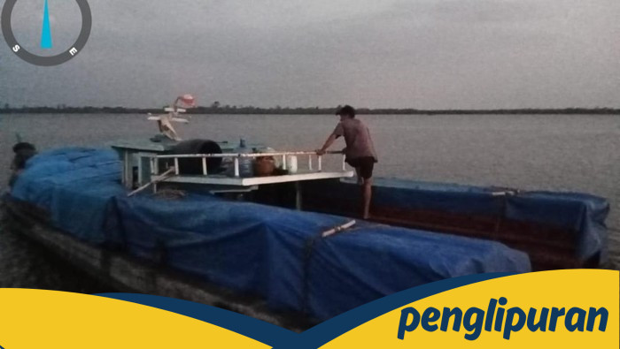 Polisi Ciduk Kapal Ilegal 25 Ton di Riau, Puluhan ABK Ditangkap