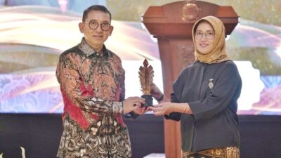 Fadli Zon: Kebudayaan Jawa Terhormat, Anugerah Praba Nawasena dari UNS Javanologi