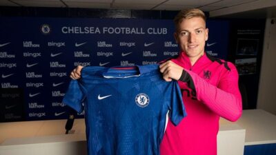 Chelsea Resmi Datangkan Liam Delap, Revolusi Gelandang Muda di Anfield