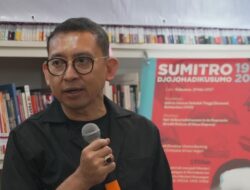 Fadli Zon Resmi Jabat Ketua Dewan Gelar, Apakah Ini Tanda Kehormatan atau Konflik?