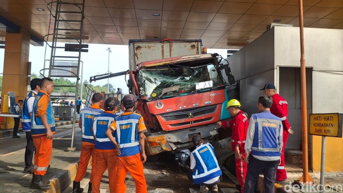 Mengapa Bus-Truk Sering Jadi Sumber Kecelakaan Maut? 4 Fakta Mengejutkan