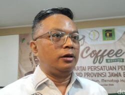 “Menemukan Diri dalam “Catatan Ringan Kesempurnaan Spiritual Haji”: Kisah 1000 Umat”