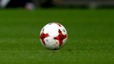 Blunder! Pensiun Tapi Dipanggil Lagi, Pesepakbola 51 Tahun Jadi Bahan Perbincangan