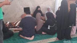 [Ustaz Yahya Waloni Meninggal Dunia Saat Khotbah di Masjid Makassar: Tragedi Menyedihkan di tengah Khotbah]