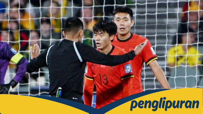 Pemain China Pulang dari Indonesia dengan Kursi Roda - Update 2