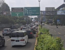 **Ganjil Genap di Puncak Bogor Besok, Polisi Siap Antisipasi Kepadatan Hari Libur**