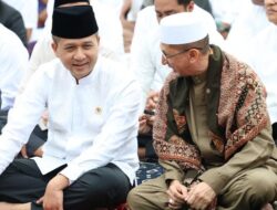 Prabowo Berbagi 2 Sapi Kurban, Mentrans Salat Idul Adha di Palolo Penuh Makna