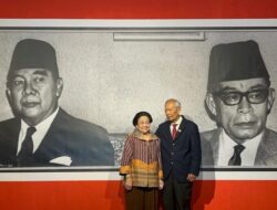 Momen Megawati dan Guntur Soekarnoputra di Pameran Foto: Simbol Reuni Generasi