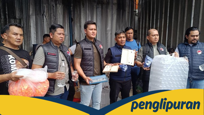 **Bogor Geger, Polisi Temukan 5 Tersangka di Gudang Ciu Oplosan**