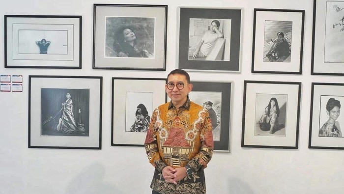 Menbud Puji Karya Guntur Soekarnoputra: Apa yang Membuatnya Berbeda di Gelegar Foto Nusantara?