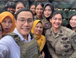 9 Polwan Brimob Lindungi Menkeu di Nduga, Operasi Damai Cartenz: Sinergi Trisentra