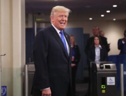 Trump: “Saya Selamatkan Khamenei dari Mati!”
