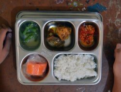 Libur Sekolah, Siswa Tetap Makan Bergizi dengan MBG Siap Santap-Kemasan