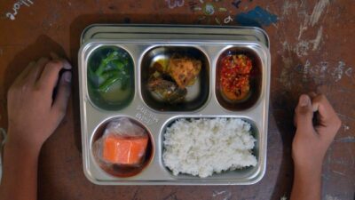 Libur Sekolah, Siswa Tetap Makan Bergizi dengan MBG Siap Santap-Kemasan