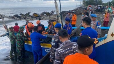 Tragedi Laut Terpanjang: KMP Tunu Pratama Jaya Meninggalkan 13 Jenazah