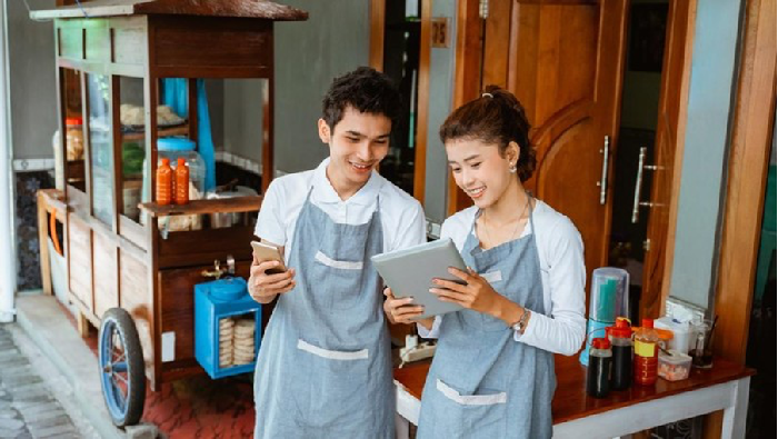 Digitalisasi UMKM: Pacu Geliat Ekonomi Lokal, Buka Peluang Pasar Global!
