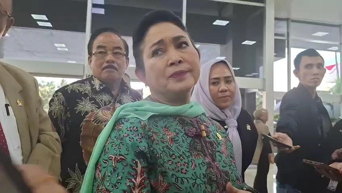 Titiek Soal Amnesti Hasto-Abolisi Tom Lembong: Presiden Berikan Pertimbangan Sensitif