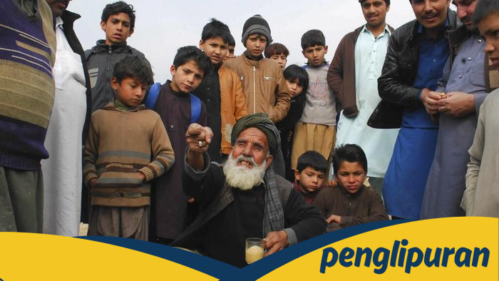 **Pakistan Terpaksa Angkat Kaki, Warga Afghanistan Ke Mana?**