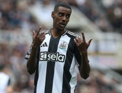 **Isak di Pusaran Saga Transfer, Anthony Gordon Beri Dukungan Moral**