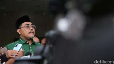 “Prabowo Tawarkan Abolisi-Amnesti, Tom Lembong dan Hasto Terkejut!”