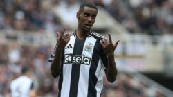 Liverpool Cuma ‘Pura-pura’ Tawar Alexander Isak? Penawaran 110 Juta Paun Ditolak Newcastle