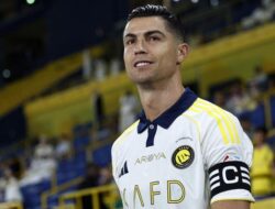 “Ronaldo Tak Hanya Soal Bola: Momen Haru Kasih Kejutan Ultah Chef Al Nassr Buat semua Orang Menangis”