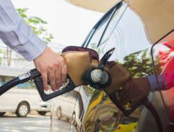 **Isi Bensin Mobil Jangan Nunggu Tangki Kosong, Pokoknya Jangan!** – Tips Merawat Performa Mesin