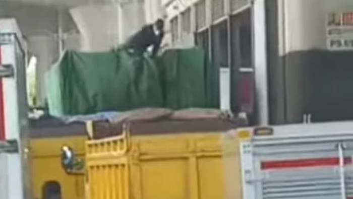 **Tragedi Cilincing: Kakek Tewas Tertimpa Dongkrak dari Bajilo, Pelaku Dibekuk Polisi**
