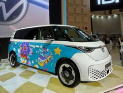 “VW & Ekraf: kolaborasi VW dan Ekraf lahirkan ‘New Buzz in Life’, Wadah Seniman Lokal”