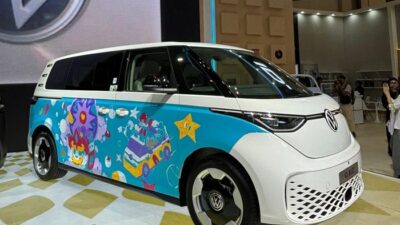 “VW & Ekraf: kolaborasi VW dan Ekraf lahirkan ‘New Buzz in Life’, Wadah Seniman Lokal”