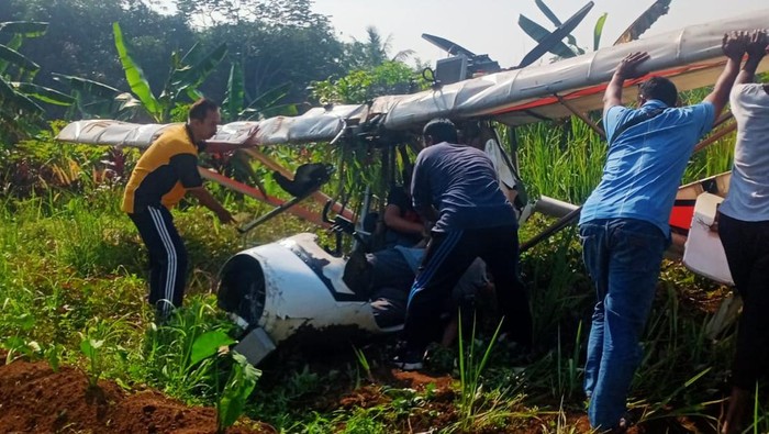 Tragedi Penerbangan FASI: Marsma Fajar Gugur, Kopilot Luka Berat di Bogor