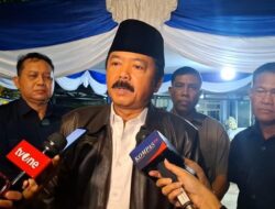Hadi Tjahjanto: “Tak Percaya” Menyaksikan Marsma Fajar Gugur di Rumah Duka