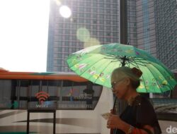 “Cuaca Panas di Semarang Tembus 35°C, BMKG: Masih Normal dan Wajar”