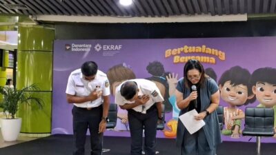**Dirut KAI Nunduk, Momen Penuh Maaf atas Anjloknya KA Argo Bromo Anggrek**