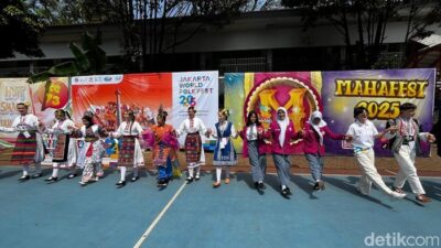Pelajar SMAN 6 Jakarta Gelar Festival Budaya Internasional Bersama Delegasi JWFF