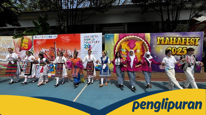 Pelajar SMAN 6 Jakarta Gelar Festival Budaya Internasional Bersama Delegasi JWFF