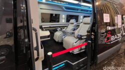 “Mercy Sprinter Dijadikan Ratu Mobil dengan Sentuhan Baze Luxury: interior Mercy Sprinter Disulap Karoseri Baze Luxury, Mewahnya Kelewat Batas!”