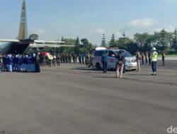 **Chat Terakhir Marsda TNI Fajar Adriyanto di Grup Alumni SMA H-1 Sebelum Gugur: Kisah Duka yang Menyedihkan**