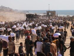 10 Warga Gaza Tewas Ditembaki Israel Saat Cari Bantuan: Tragedi Tak Terlupakan