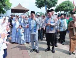 Mendes Yandri: Kabarharkam Jadi Pemacu Para Santri Kerja Keras – Alternatif 1