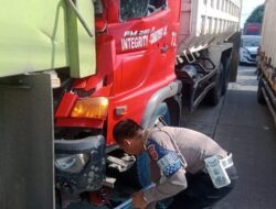 Kecelakaan Beruntun Truk di Parung Bogor, 1 Sopir Terluka – Update 1