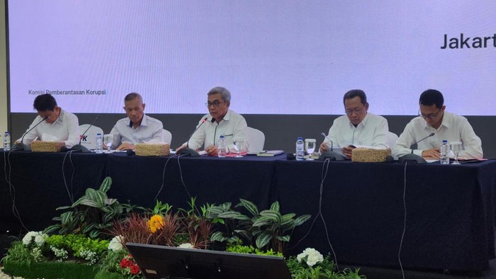 KPK Pamer Setor Hampir Rp 500 M ke Kas Negara Selama 6 Bulan: Dana Antikorupsi, Dana Masyarakat?